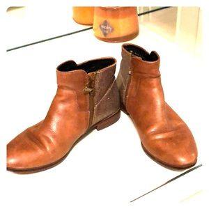 Rebecca minkoff tan flat bootie with glitter